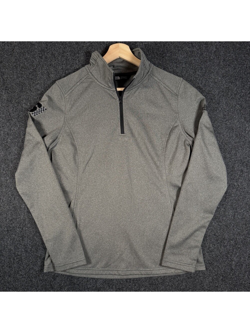 The North Face Women Medium Grey Tech 1/4 Zip Fleece Company Embroidered